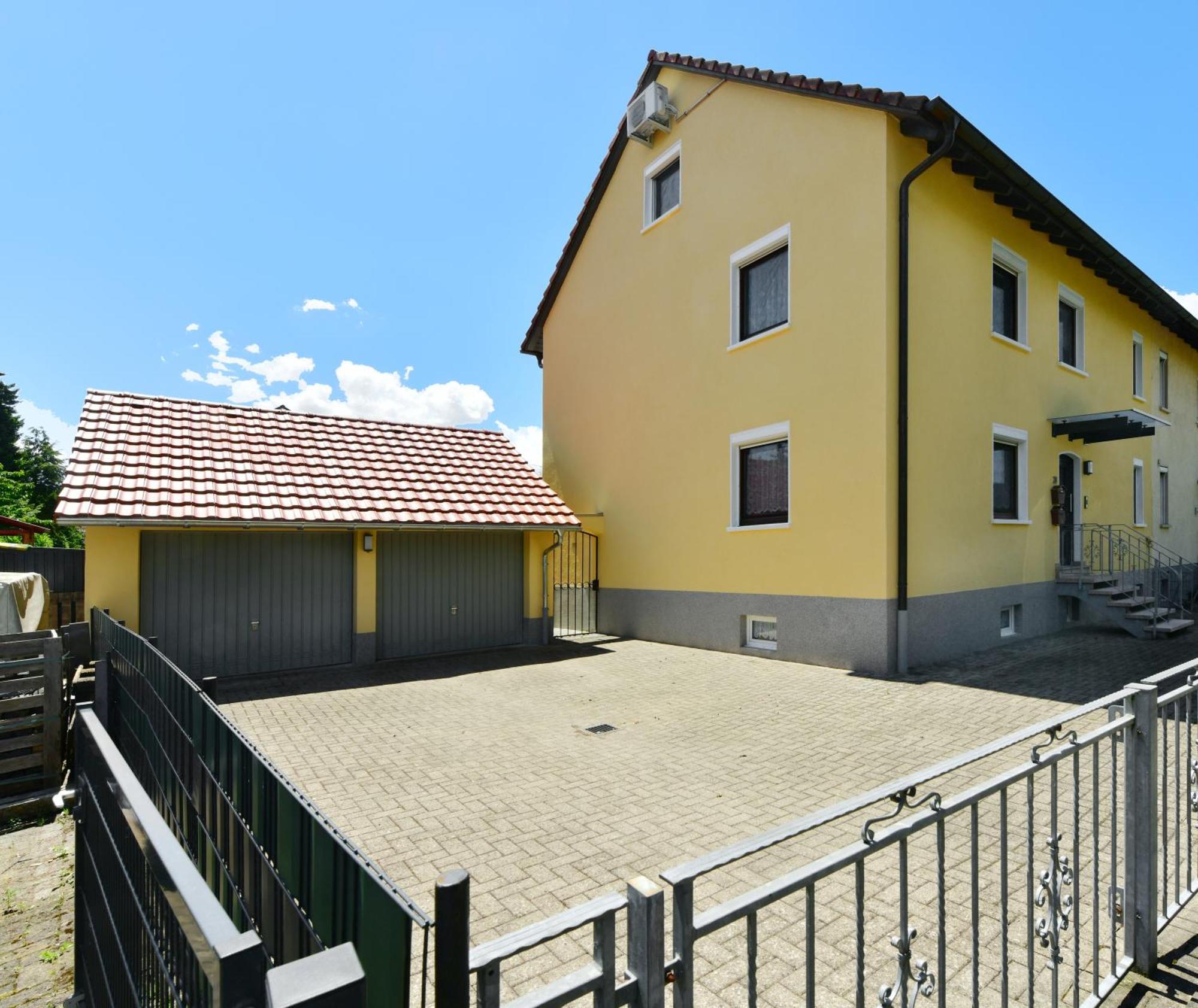 Gaestehaus In Schopfheim, 20 Km Zur Schweiz-Basel, Direkte S-Bahnverbindung Exterior photo